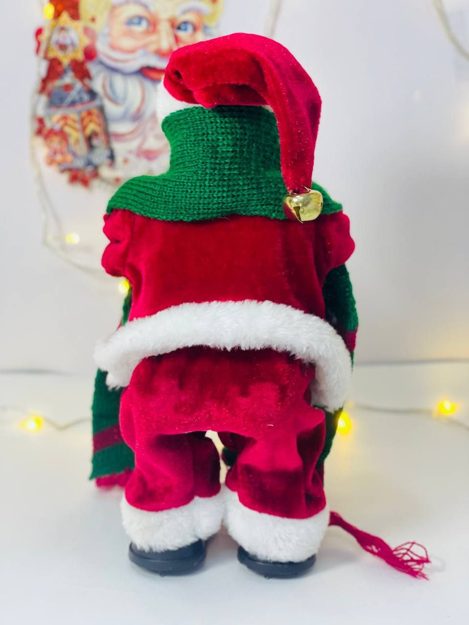 لعبة بابا نويل المغني والراقص