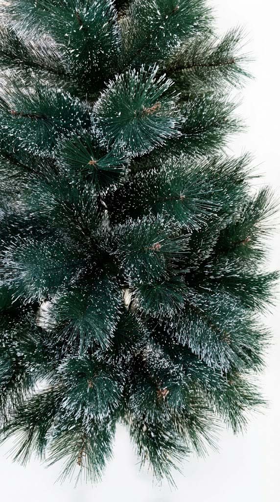 شجرة كريسماس قنفد بقاعدة حديد- 150 سم - الصورة 2